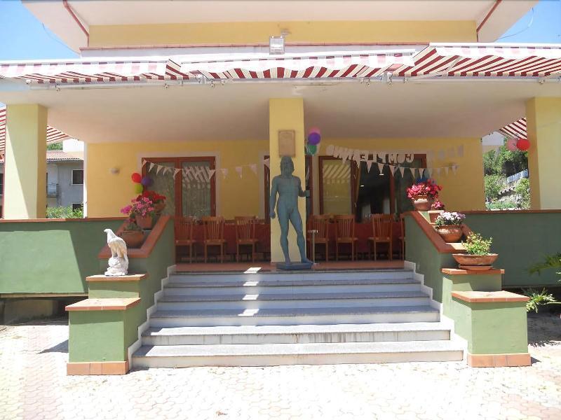 Real Asturias Hotel Acquappesa Exterior photo